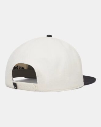 Essential korkea litteä lippalakki