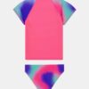 Lyhythihainen rashguard-paita ja bikinit